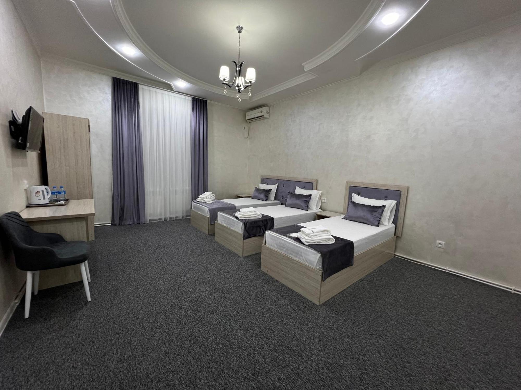 Art Tashkent Hotel Luaran gambar