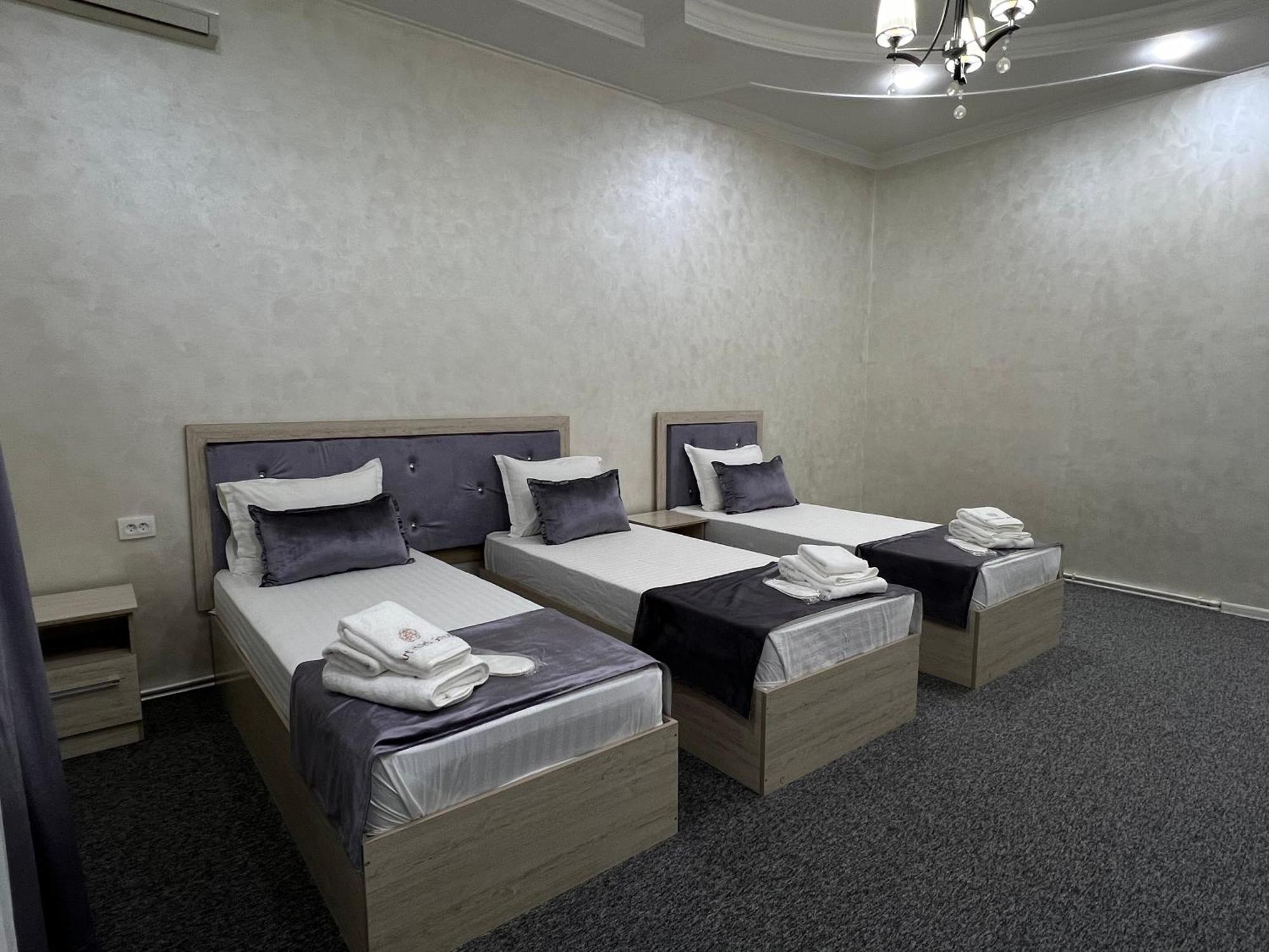 Art Tashkent Hotel Luaran gambar